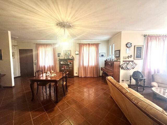 Villa in Via Giovanni Boccaccio, Carmignano — foto 2 di 5