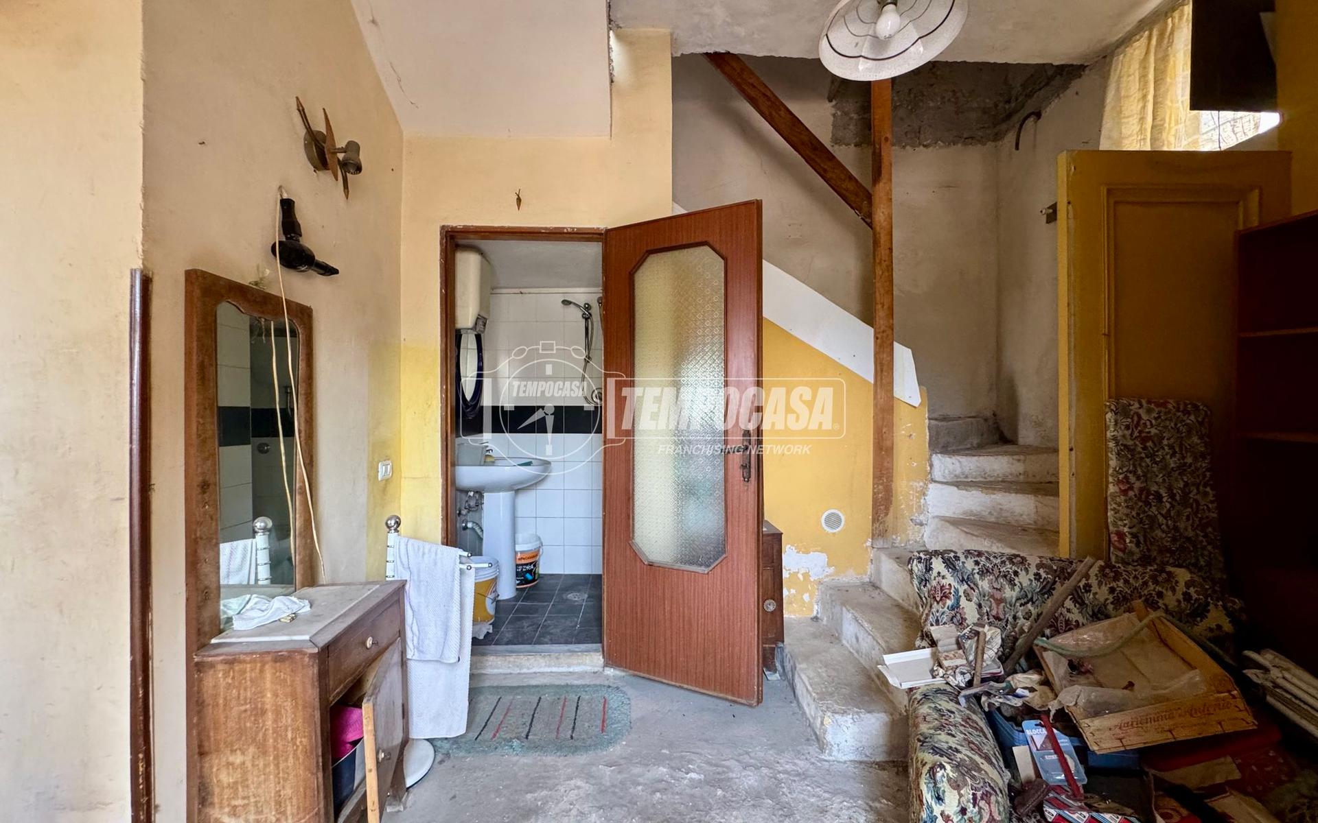 Casa indipendente in Via Signorindico, Arienzo