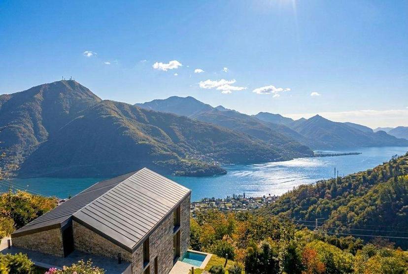Villa unifamiliare, Gravedona ed Uniti