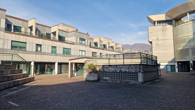 Villa bifamiliare in Via Oltrecolle, Como — foto 4 di 5