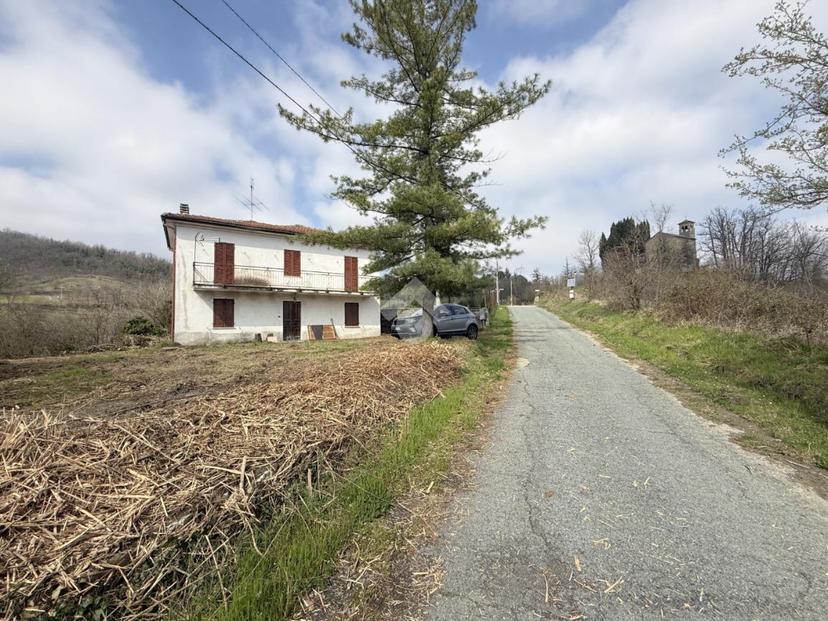 Casa indipendente in Via Poggio 45, Grognardo — foto 4 di 5