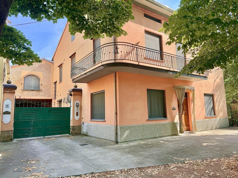 Villa, Roccabianca — foto 5 di 5