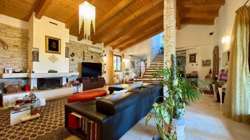 Villa in Via Ca' Raffaelli, Misano Adriatico — foto 3 di 5