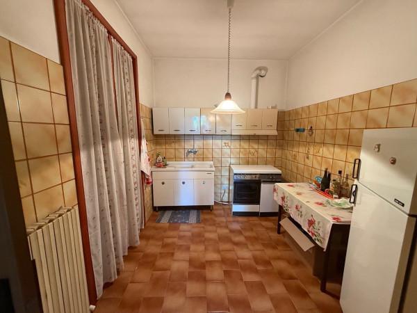 Villa, Pegognaga