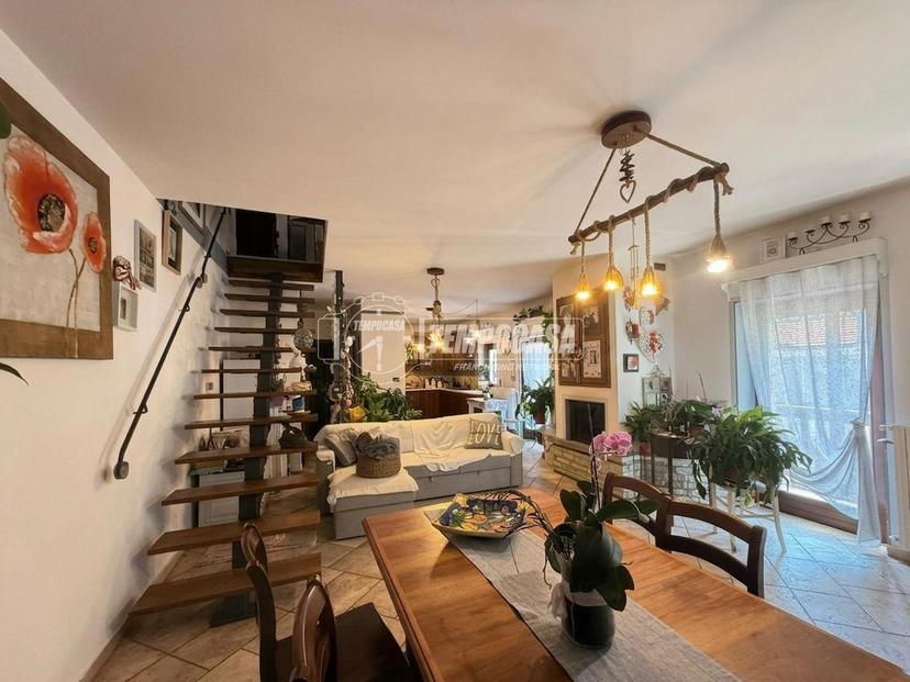 Casa indipendente in Via Nazionale 138, Porte — foto 3 di 5