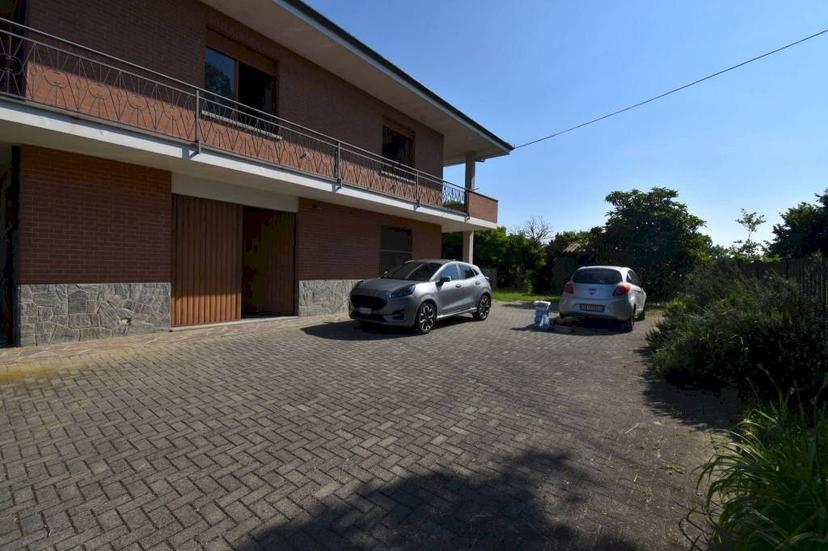 Villa in Via Serra Cora, Monale — foto 4 di 5