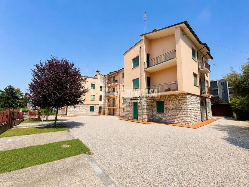 Quadrilocale in Via Puccini, Peschiera del Garda — foto 3 di 5