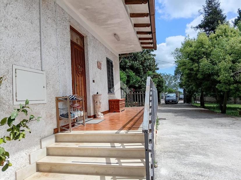 Casa indipendente in Colle Acqua Maggio 29, Valmontone — foto 2 di 5