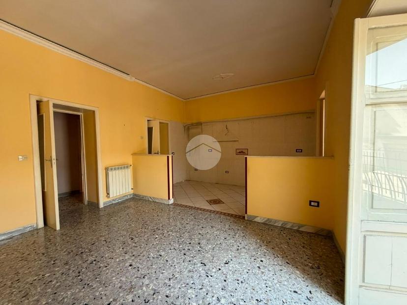 Trilocale in Via T. Campanella 21, Caivano — foto 3 di 5