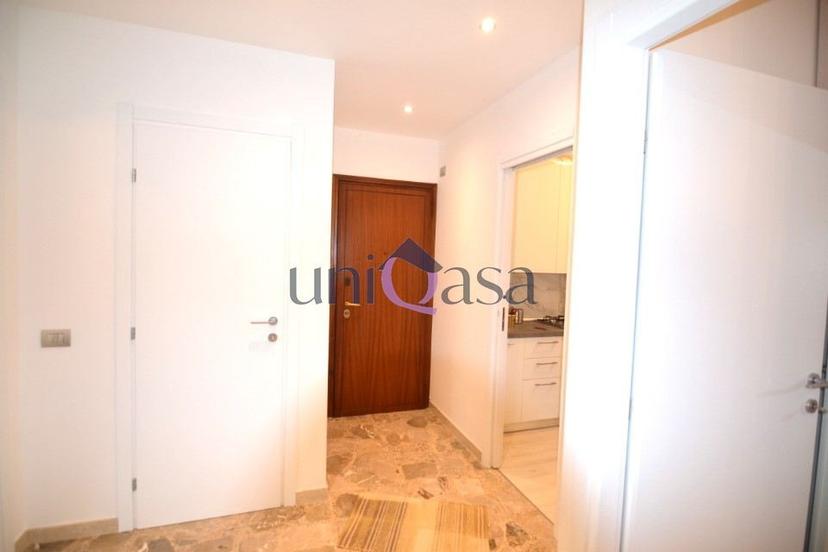 Appartamento in Via Nino Bixio, Lecco