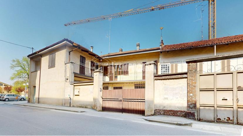 Casa indipendente in Via Monte Grappa 12, Bra — foto 5 di 5