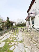 Casa indipendente in Strada Sant'Antonino 166, Vicenza