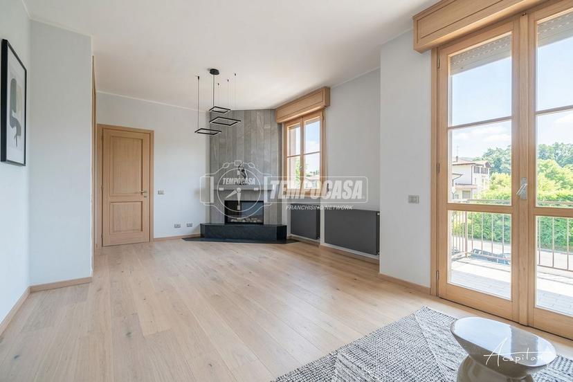 Quadrilocale in Via Roma 10, Casina — foto 2 di 5