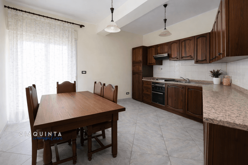 Trilocale in Via Corrado Luigi Guzzanti Muratori N.04, Mineo — foto 2 di 5