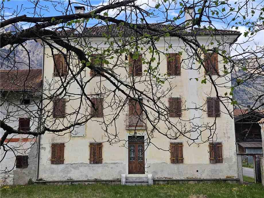 Villa, Santa Giustina