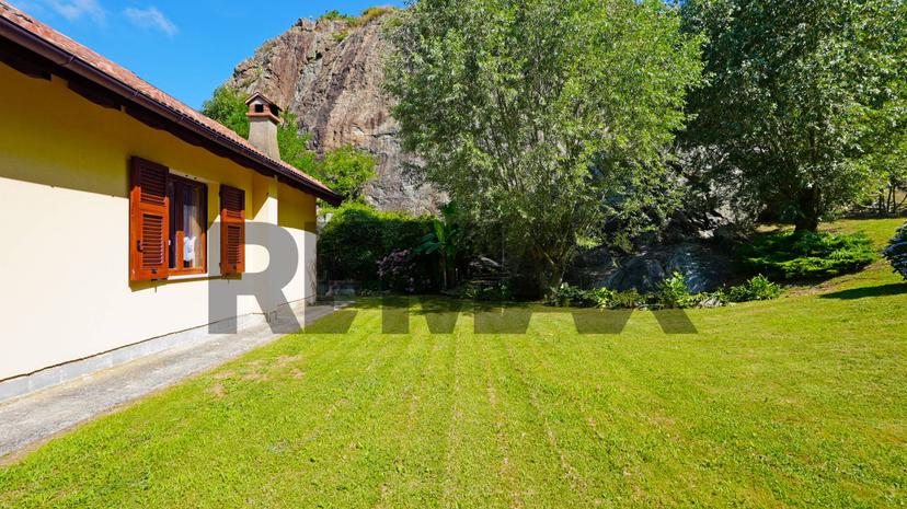 Villa in Via Caduti di Cravasco 18a, Campomorone — foto 2 di 5