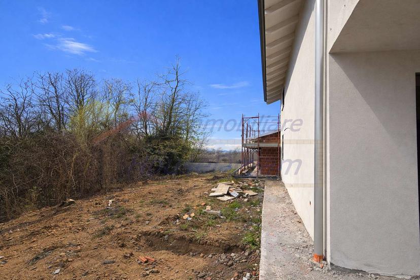 Villa unifamiliare, Gattico-Veruno — foto 2 di 5