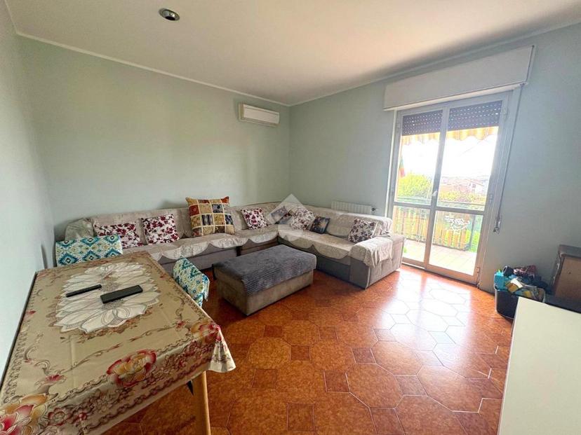 Appartamento in Via Roma 74, Grumello del Monte — foto 2 di 5