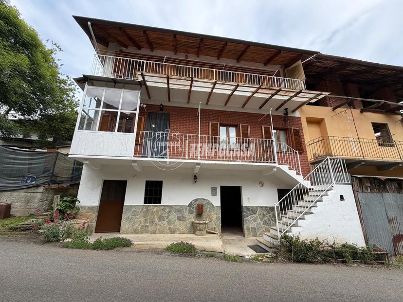 Casa indipendente in Strada Vallossera 7, Rocca Canavese — foto 4 di 5