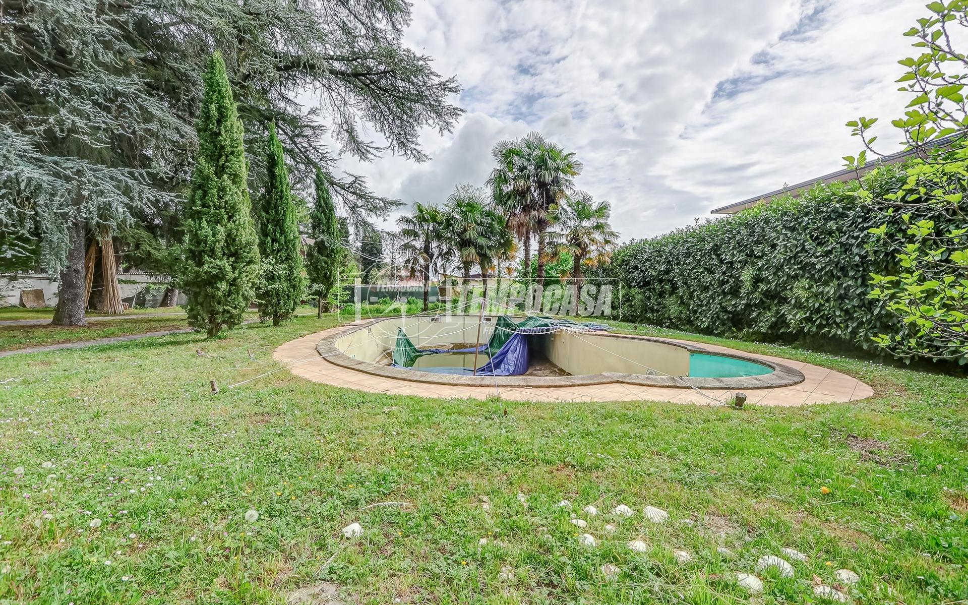 Villa in Via Lonate 6, Turbigo