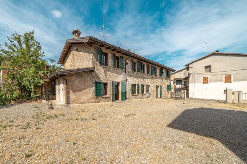 Casa indipendente in Via G. Ghirardi 13, San Polo d'Enza — foto 3 di 5