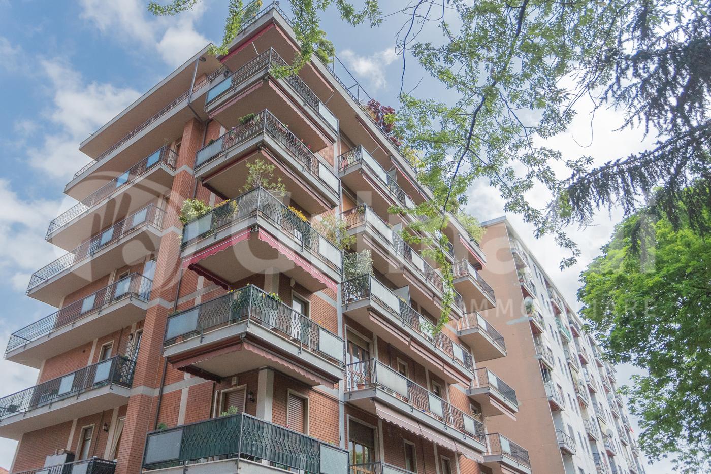 Quadrilocale in Via Monte Cervino 6, Monza