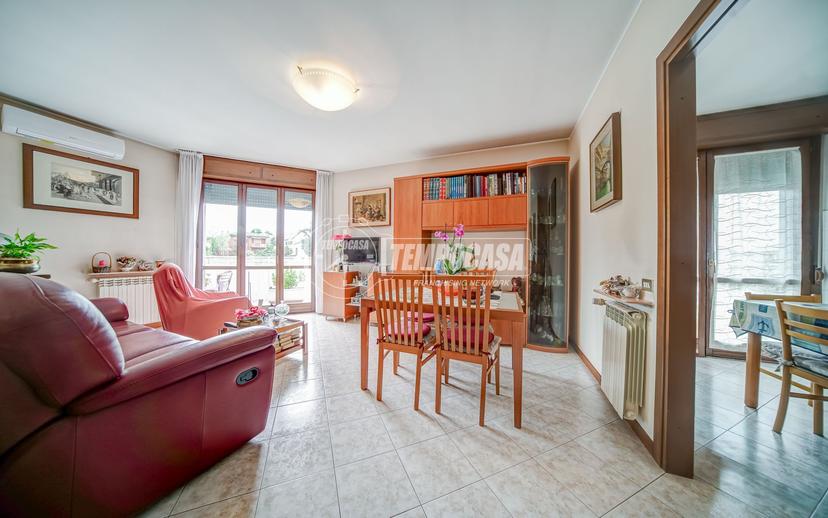 Trilocale in Via Roma 20, Cardano al Campo — foto 4 di 5
