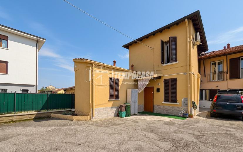 Casa indipendente in Vicolo Pasubio, Mulazzano — foto 2 di 5