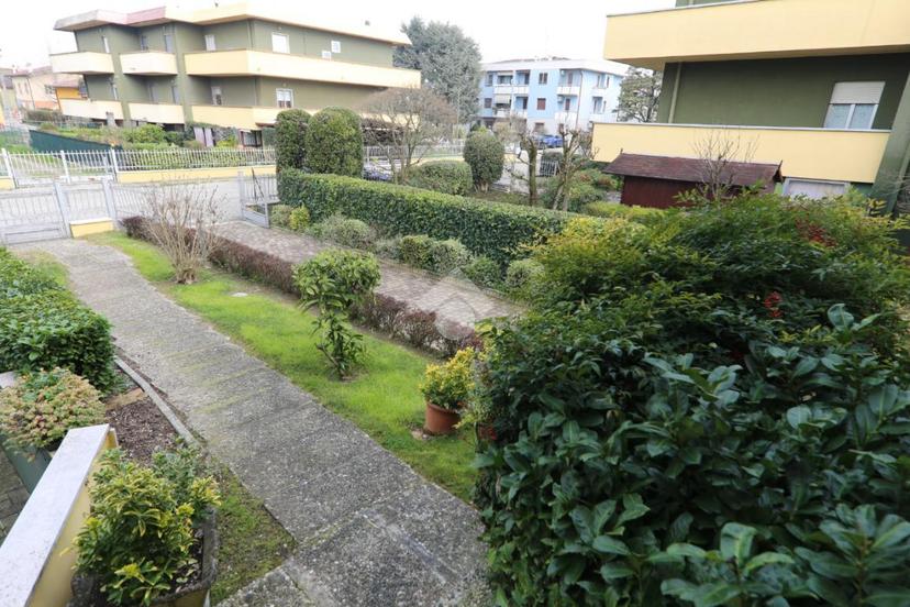 Villa in Via Unione Europea 22, Marmirolo — foto 3 di 5