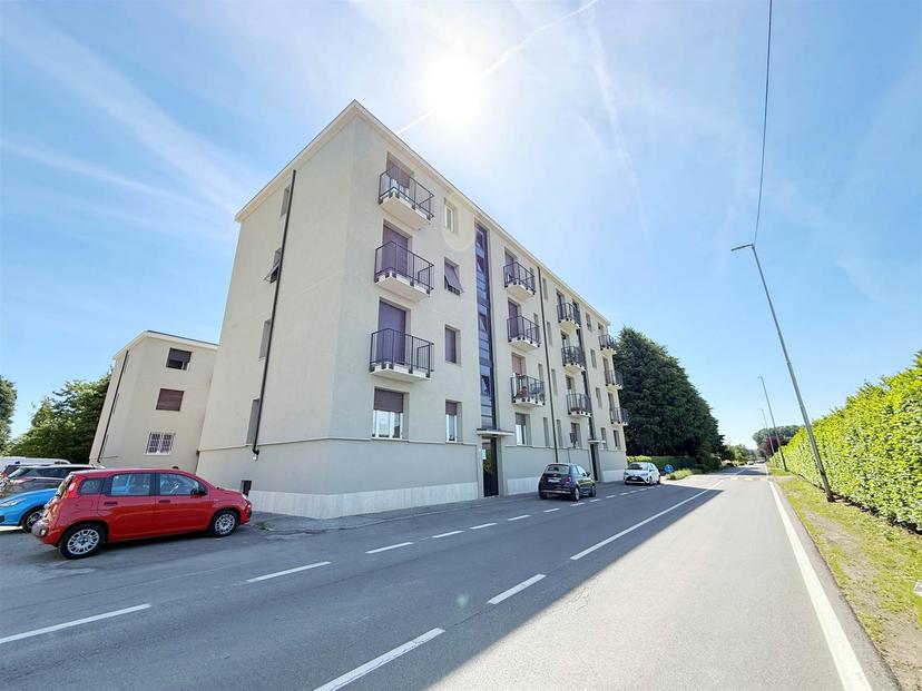 Trilocale in Via Europa, Vedano al Lambro — foto 2 di 5