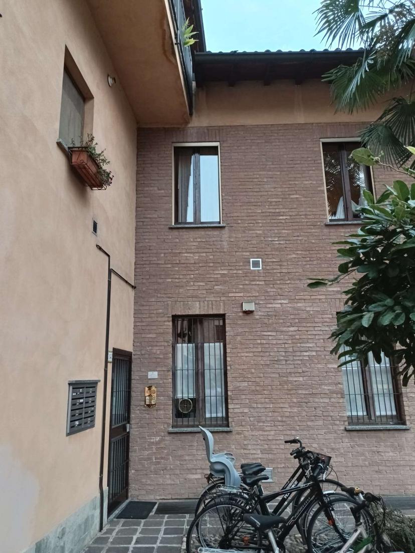 Trilocale in Corte Belgioioso 1, Locate di Triulzi — foto 2 di 5