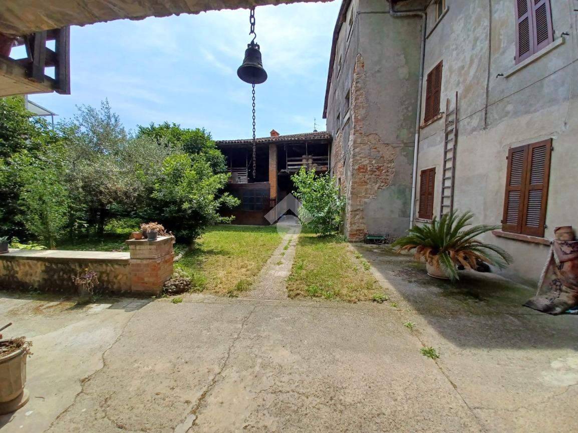 Casa indipendente in Via E. Frizzoni 10, Treviolo
