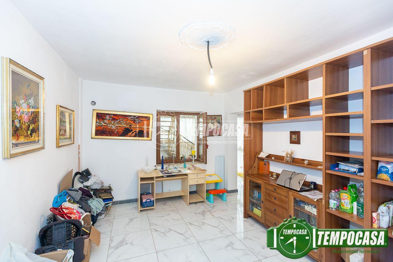 Villa a schiera in Via Marco Polo, Madignano