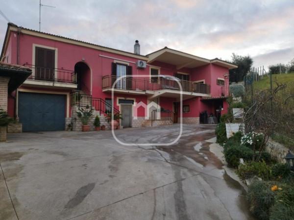 Villa bifamiliare in Contrada Colle Pero, Cori — foto 3 di 5