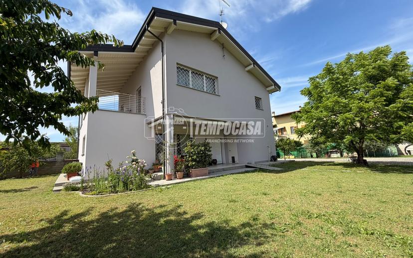 Villa in Via Giulio Pastore 6, Gropello Cairoli — foto 3 di 5