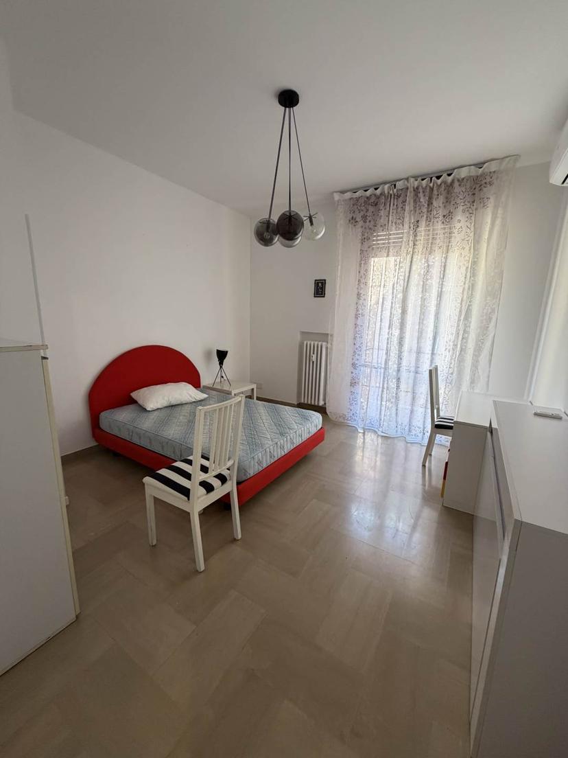 Stanza/Camera, Modena — foto 2 di 5