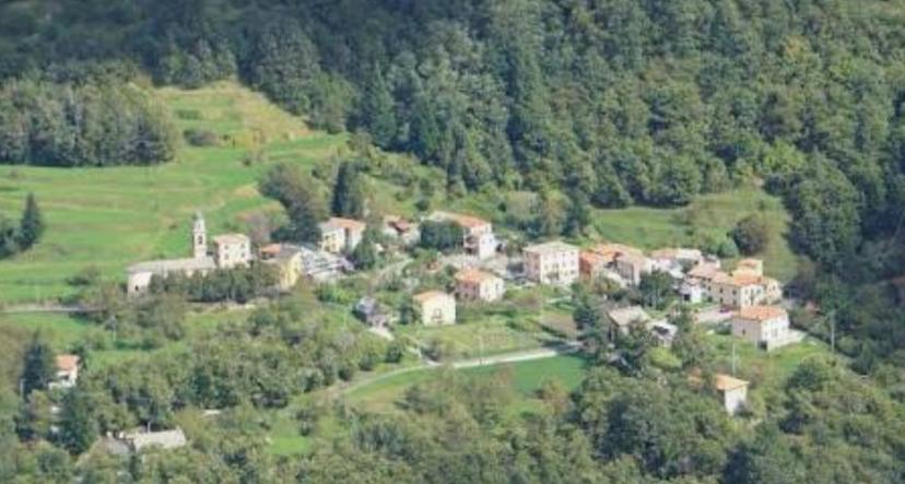 Casa indipendente in Via Codivilla, Varese Ligure — foto 4 di 5