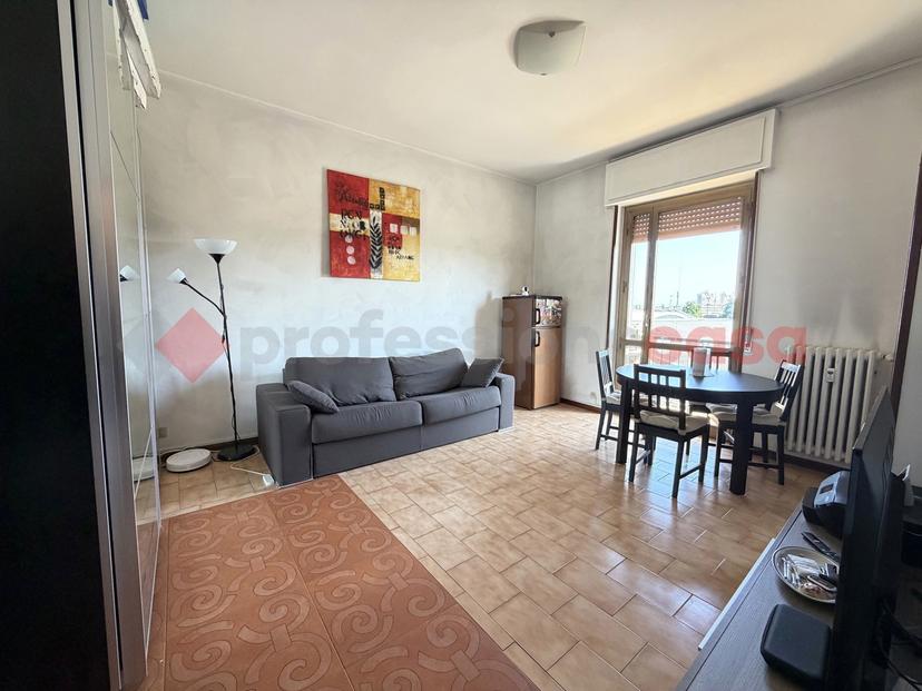 Monolocale in Via della Repubblica 49, Cesano Boscone — foto 3 di 5