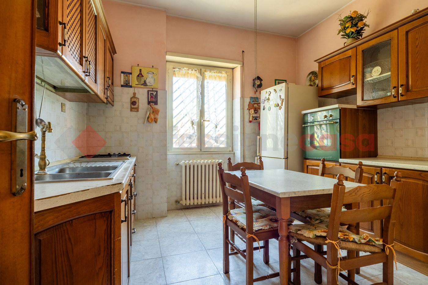 Trilocale in Via del Mare , Albano Laziale