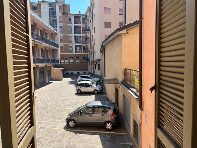 Trilocale in Via Vittorio Emanuele II 17, Ponte San Pietro — foto 2 di 5
