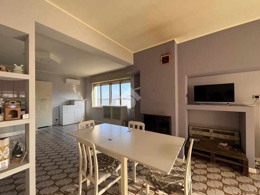 Casa indipendente in Via C. di Giosia 10, Cellino Attanasio — foto 3 di 5