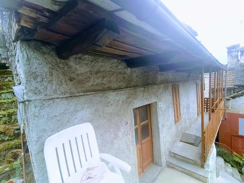 Casa indipendente in Via Savoia, Villadossola — foto 5 di 5
