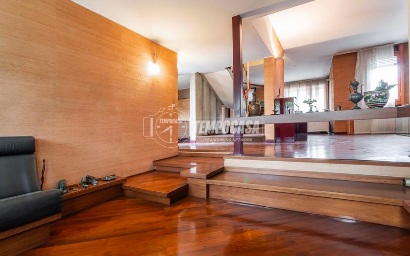 Villa, Desio — foto 5 di 5