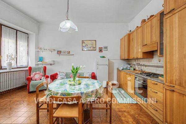 Trilocale in Via Francesco Baracca 20, Carugo — foto 4 di 5