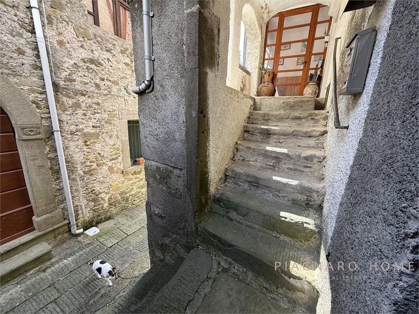 Rustico, Licciana Nardi — foto 4 di 5