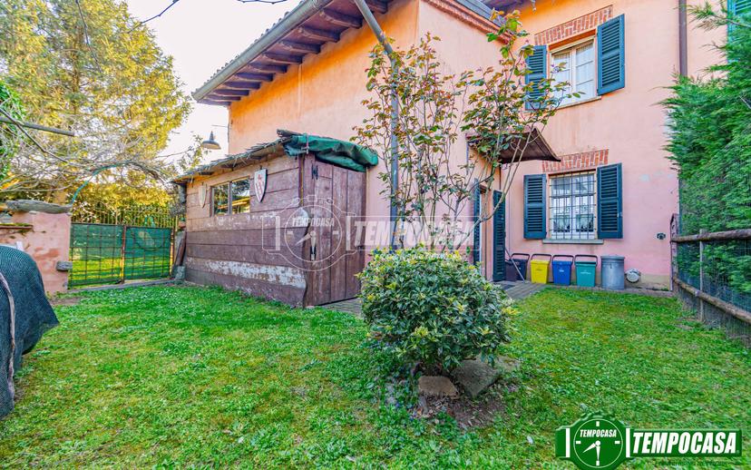 Villa a schiera in Via Generale Ambrogio Clerici, Zeccone — foto 2 di 5