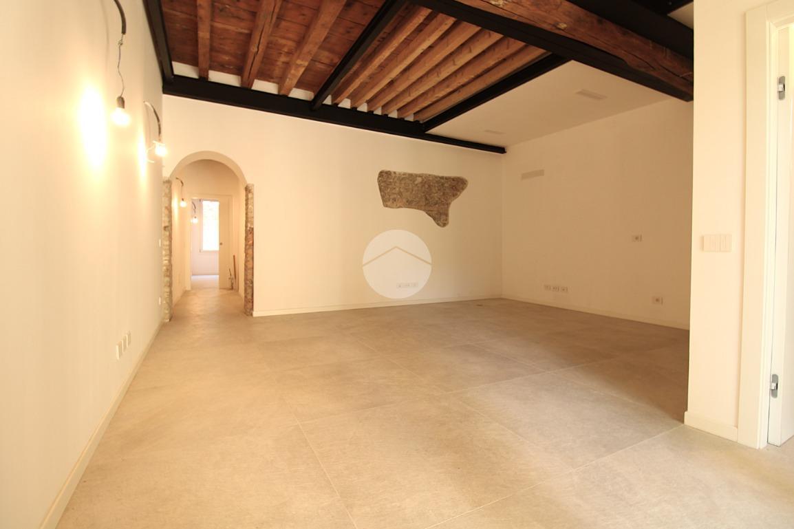 Trilocale in Via Bartolomeo Colleoni 21, Romano di Lombardia