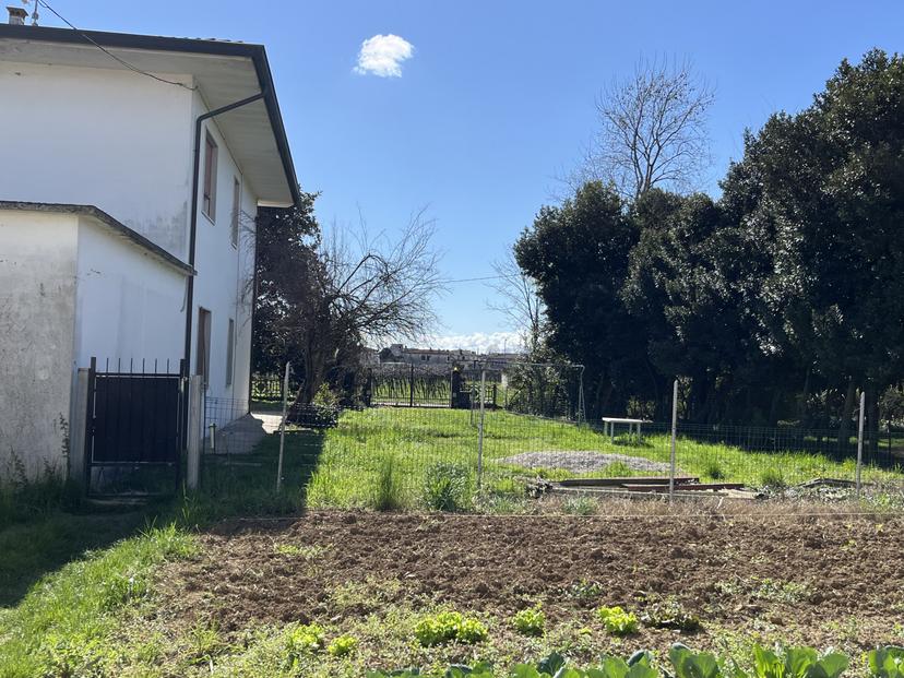 Trilocale in Via Ca' Bregana, Albettone — foto 3 di 5