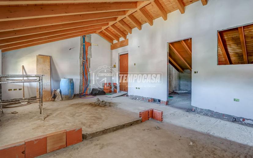 Trilocale in Via Enrico Berlinguer 5, Cardano al Campo — foto 4 di 5
