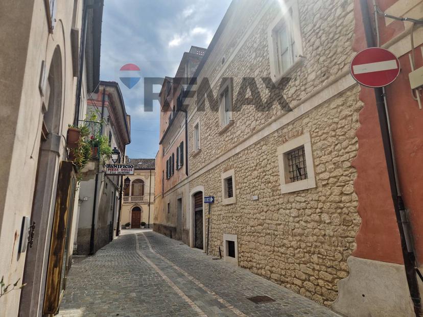 Casa indipendente in Piazza del Mercato, Fara Filiorum Petri — foto 3 di 5